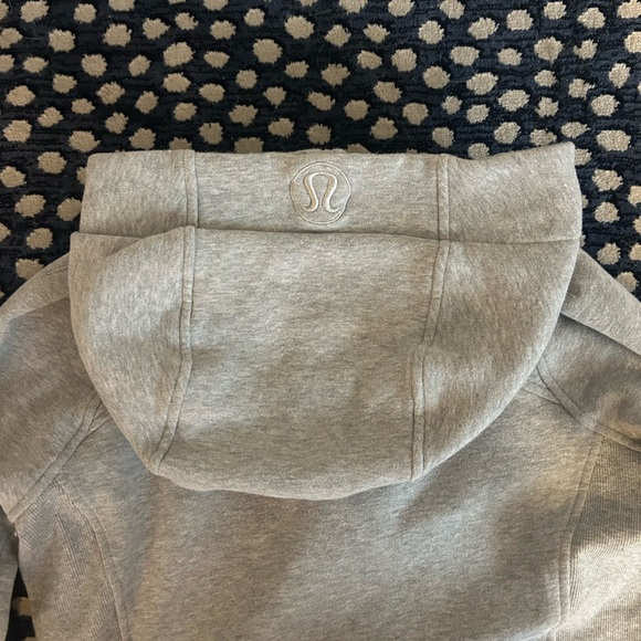 Lululemon Grey Jacket - Picture 2 of 4